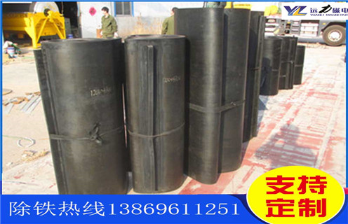 皮帶機(jī)除鐵器，廣東皮帶機(jī)除鐵器運(yùn)行原理怎么調(diào)節(jié)_廣東皮帶機(jī)除鐵器運(yùn)行原理跑偏原因及如何調(diào)_刮板價(jià)格 