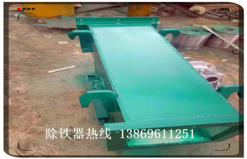 管道除鐵器，廣西管道除鐵器工作原理_RCYG液體不銹鋼廣西管道除鐵器工作原理_水泥造紙廠管道除鐵器圖片
