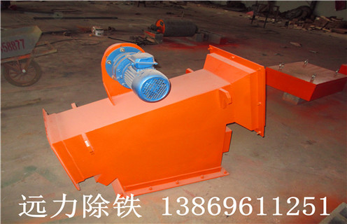 管道式永磁除鐵器，湖南管道式永磁除鐵器_遠(yuǎn)力湖南管道式永磁除鐵器應(yīng)用安裝示意圖型12000高斯_可定制工作原理