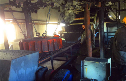 懸掛式電磁除鐵器，重慶懸掛式電磁除鐵器標(biāo)準(zhǔn)_重慶懸掛式電磁除鐵器標(biāo)準(zhǔn)廠家工作原理及內(nèi)部結(jié)構(gòu) 